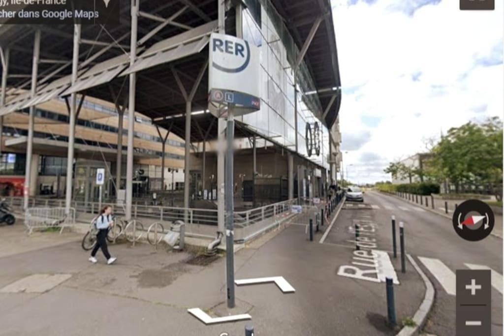 Studio Cergy 5 Min De La Gare Ngoại thất bức ảnh